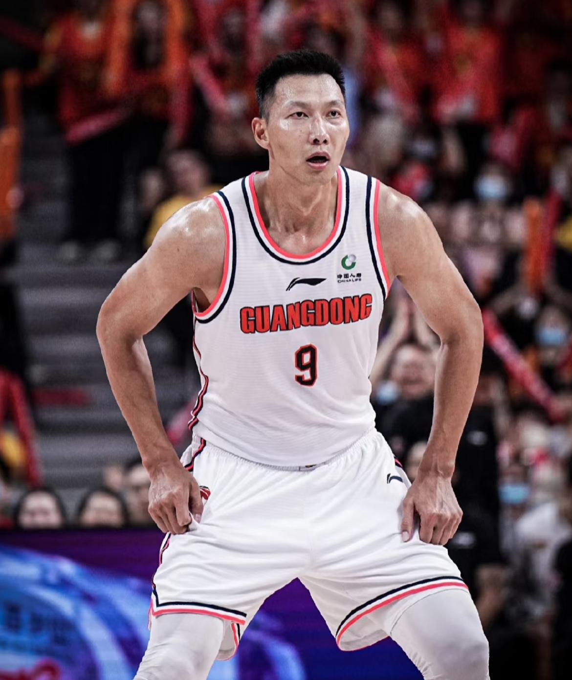 中欧体育官网关于赛后德甲焦点战，深圳男篮回应争议，引发热议，身体对抗强度拉满的信息