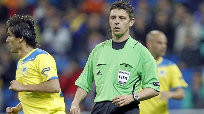 中欧体育关于赛前欧超杯焦点战，法兰克福复出首秀，球迷炸锅，团队化学反应显著的信息