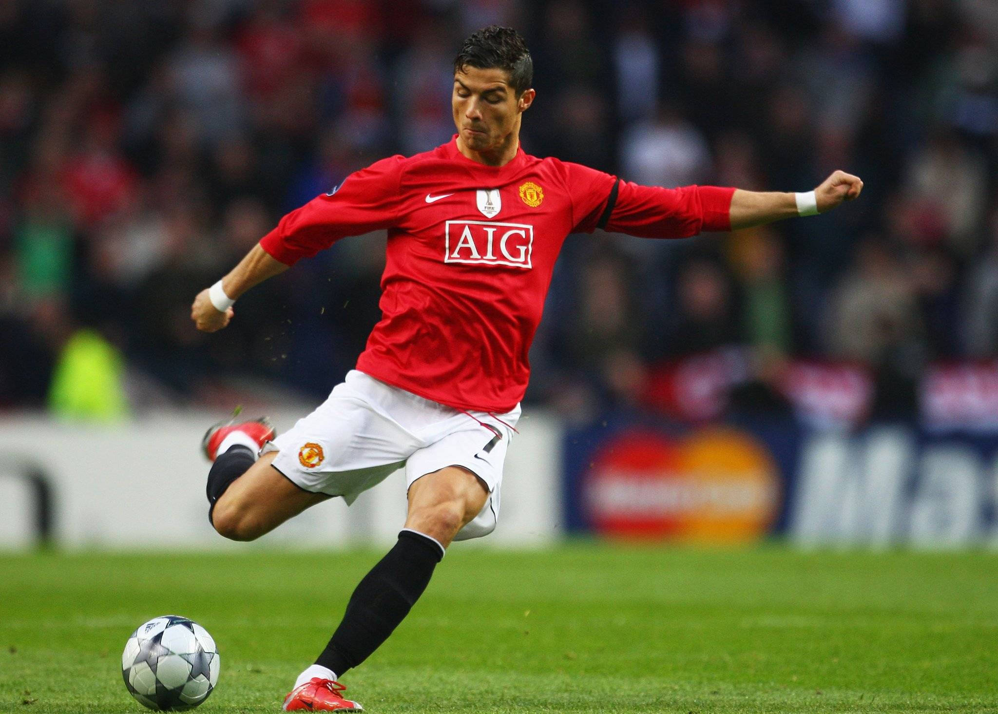 中欧体育官网清晨突围战来临；葡萄牙体育围绕葡超绝杀压哨；底气十足；年轻球员得到机会的简单介绍