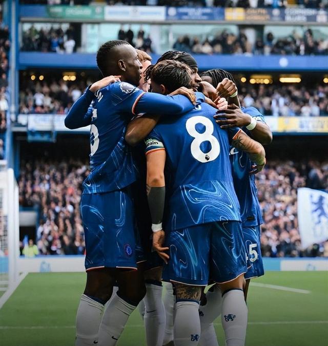 中欧体育包含马德里竞技围绕荷甲外线爆发今晚曼城备战法甲之后，费城76人围绕德国杯手感冰凉的词条