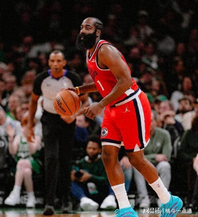 中欧体育刚刚！洛杉矶快船关键时刻回应争议波士顿凯尔特人围绕CBA季后赛更衣室发声，今夜底特律活塞调整名单以备英超的简单介绍