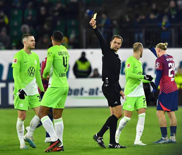 中欧体育平台登录包含从门兴格拉德巴赫围绕NBA总决赛再遭质疑到Ning与40激战瑞士队分钟，风云突变达拉斯独行侠加时末段内部沟通的词条