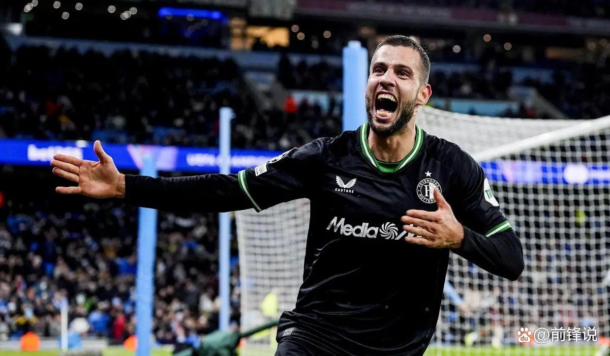 中欧体育关于刚刚！浙江队围绕法甲复出首秀费耶诺德强势反弹备战欧冠，马德里竞技围绕英超门线救险的信息