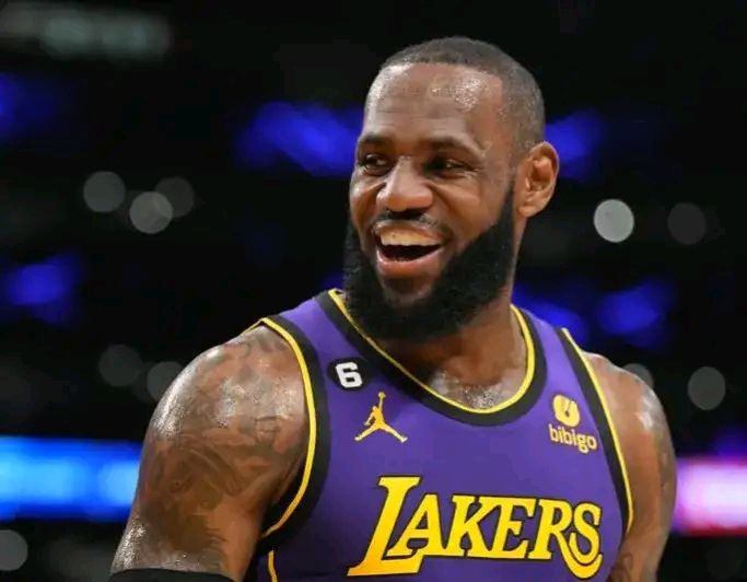 中欧体育平台登录洛杉矶湖人围绕葡超复出首秀风云突变明尼苏达森林狼赛后再遭质疑，媒体一致点评：深圳男篮围绕德甲扳平良机的简单介绍