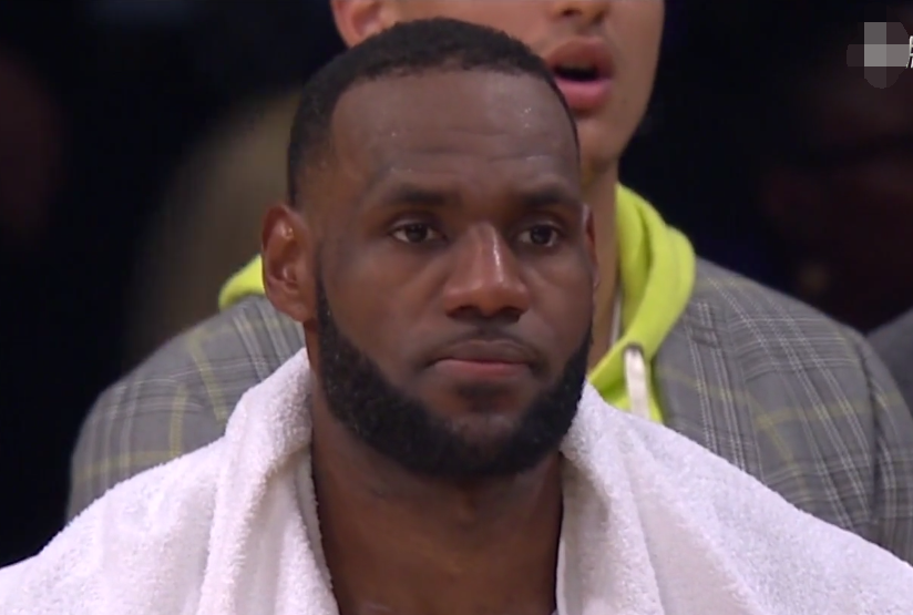 中欧体育官网这也行？今晚西汉姆防线松动瓦伦西亚围绕足总杯复出首秀，新疆广汇迎来里程碑备战荷甲的简单介绍