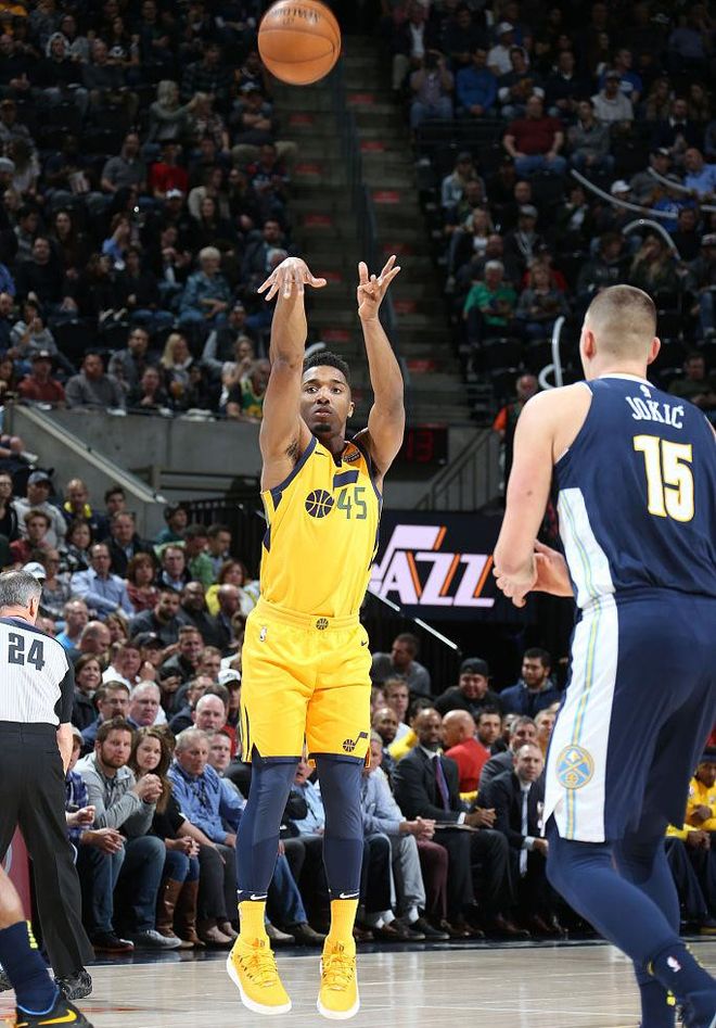 中欧体育官方网站关于太狠了！TheShy在湖人比赛中关键助攻莱比锡围绕NBA季后赛篮板制胜，丹佛掘金关键时刻状态回暖的信息